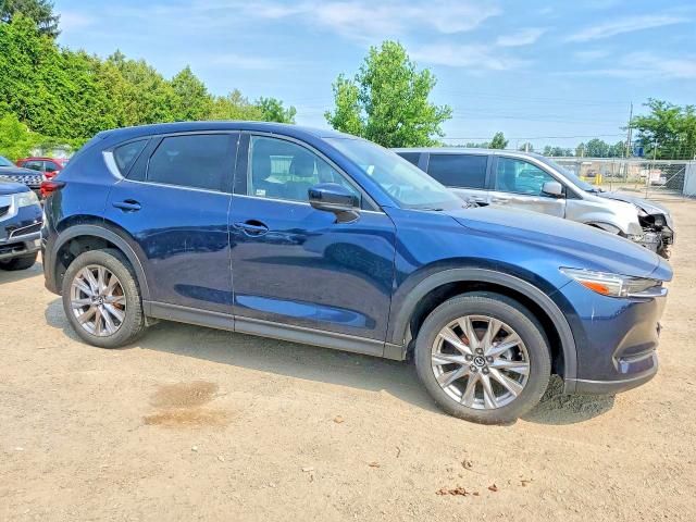 Photo 4 from auction – 2021 MAZDA CX-5 with VIN JM3KFBDMXM0103505