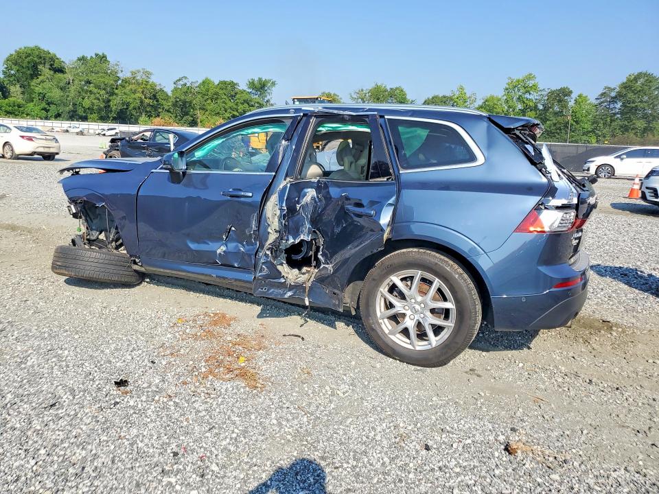 Photo 2 from auction – 2018 VOLVO XC60 with VIN YV4102RK4J1064572