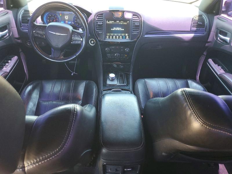 Photo 8 from auction – 2019 CHRYSLER 300 with VIN 2C3CCABG4KH585415