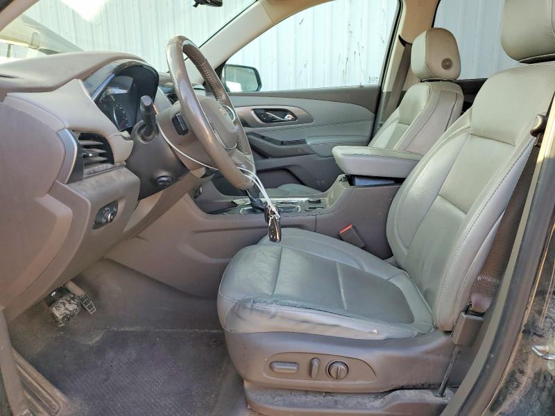 Photo 7 from auction – 2018 CHEVROLET TRAVERSE with VIN 1GNEVJKW5JJ172249
