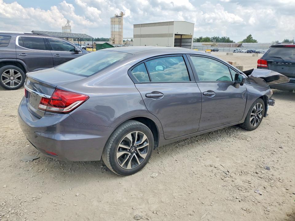 Photo 3 from auction – 2015 HONDA CIVIC with VIN 19XFB2F86FE027085