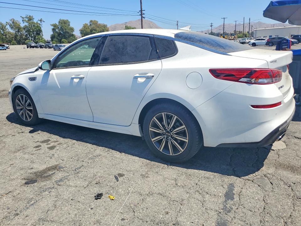 Photo 2 from auction – 2019 KIA OPTIMA with VIN 5XXGU4L16KG371678