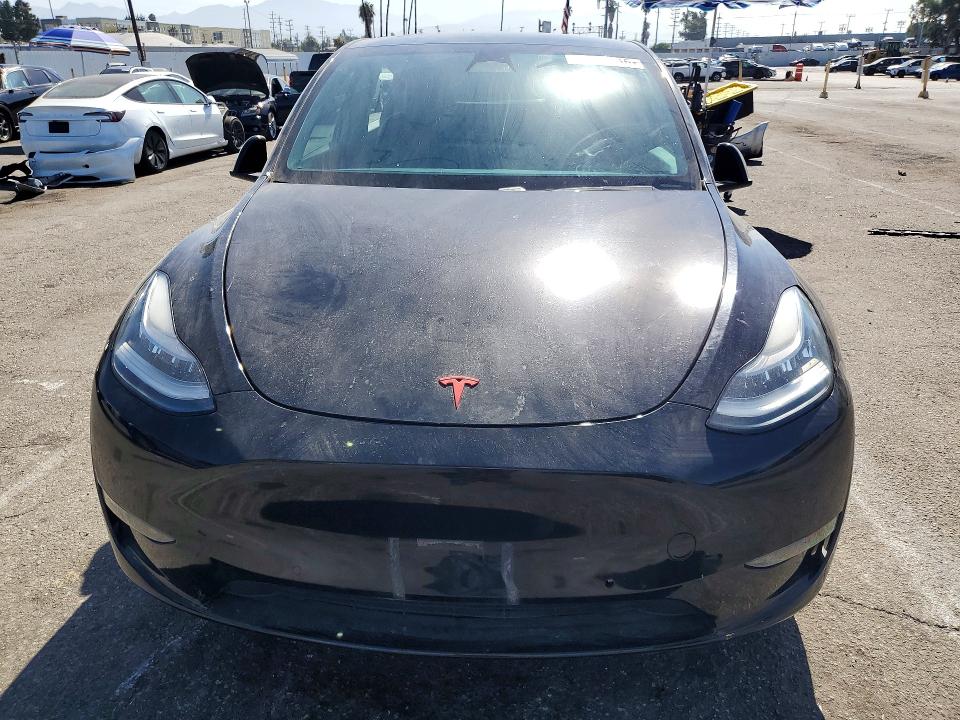 Photo 5 from auction – 2020 TESLA MODEL Y with VIN 5YJYGDEEXLF016240