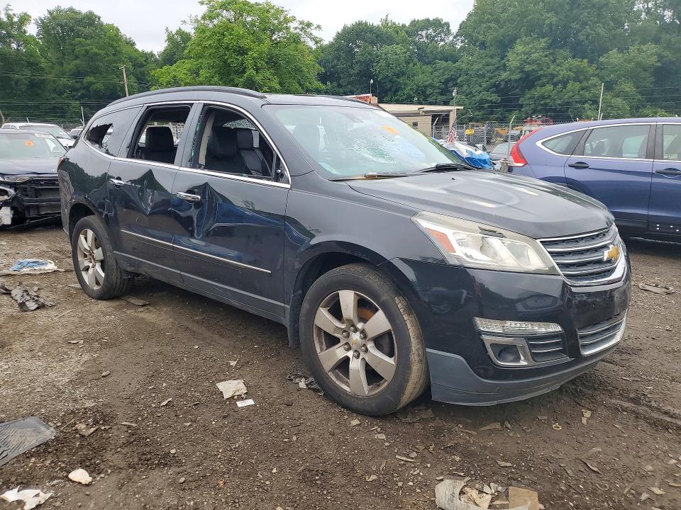 Photo 4 from auction – 2015 CHEVROLET TRAVERSE with VIN 1GNKVJKD7FJ216163