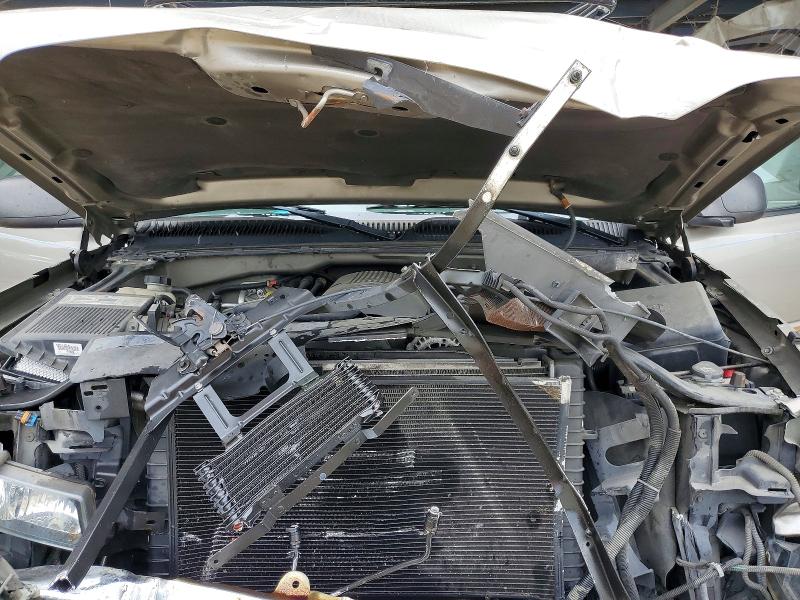 Photo 11 from auction – 2003 CHEVROLET SILVERADO with VIN 1GCEC14T03Z258607