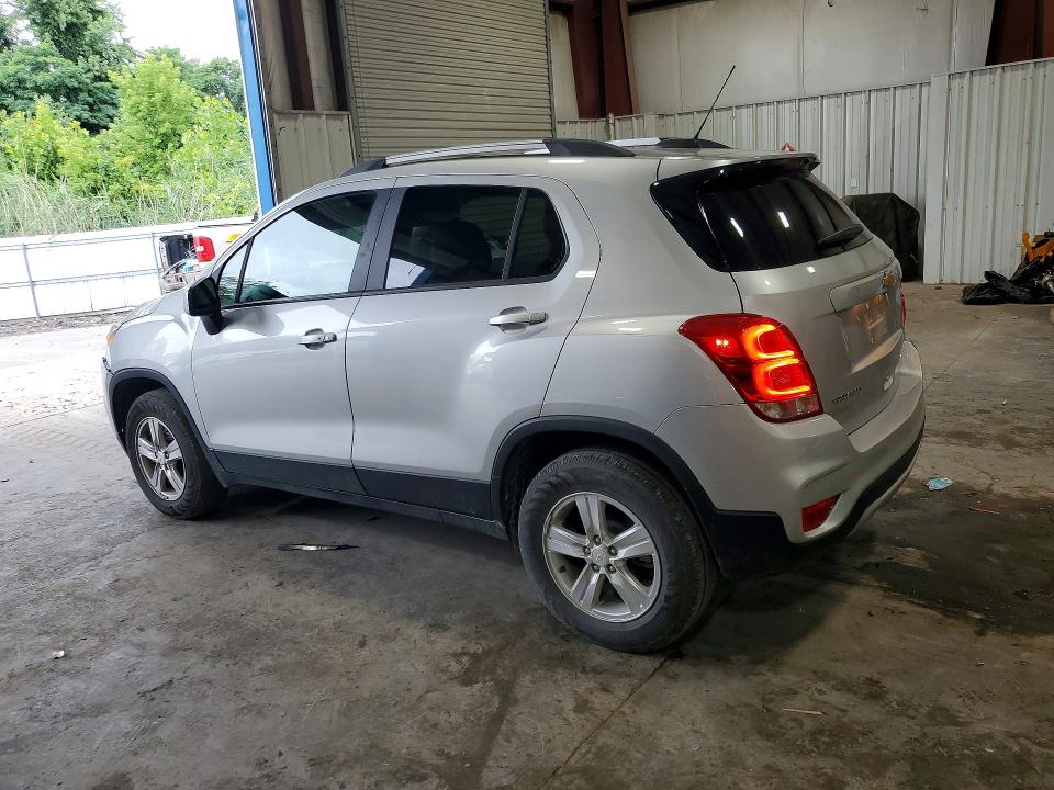 Photo 2 from auction – 2022 CHEVROLET TRAX with VIN KL7CJPSM1NB566602