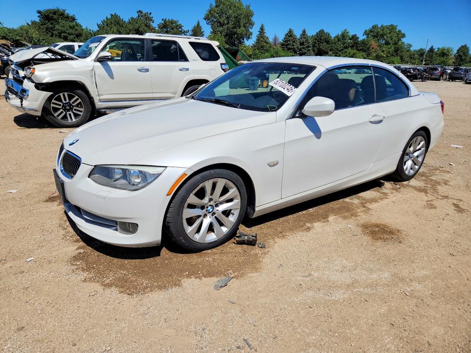 BMW 328 2012 with VIN WBADW7C54CE728327 - Photo from auction