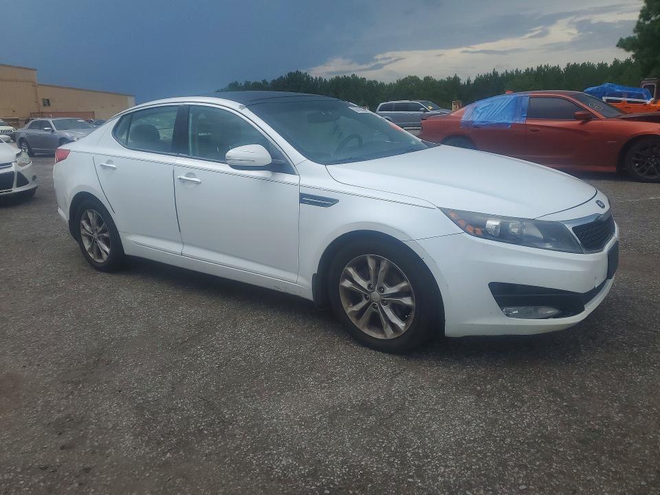 Photo 4 from auction – 2013 KIA OPTIMA with VIN 5XXGN4A72DG097032