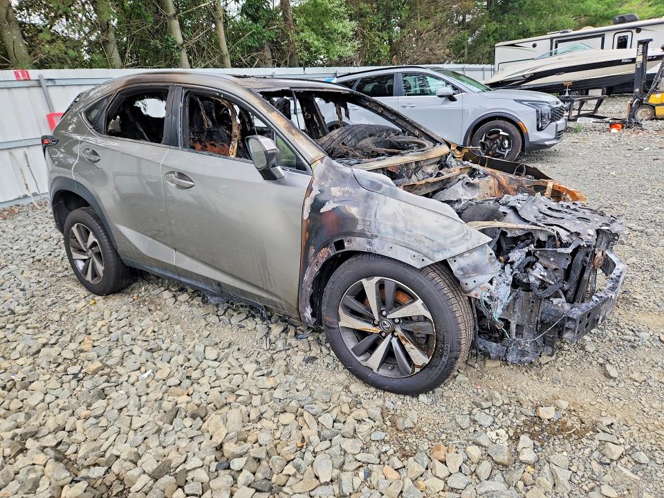Photo 4 from auction – 2019 LEXUS NX 300 with VIN JTJBARBZ3K2210313