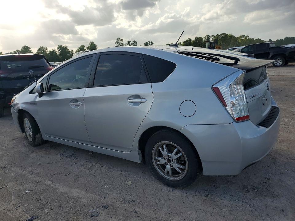 Photo 2 from auction – 2011 TOYOTA PRIUS with VIN JTDKN3DU3B5328124