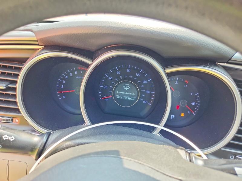 Foto 9 de la subasta – 2014 KIA OPTIMA con VIN 5XXGM4A74EG285023