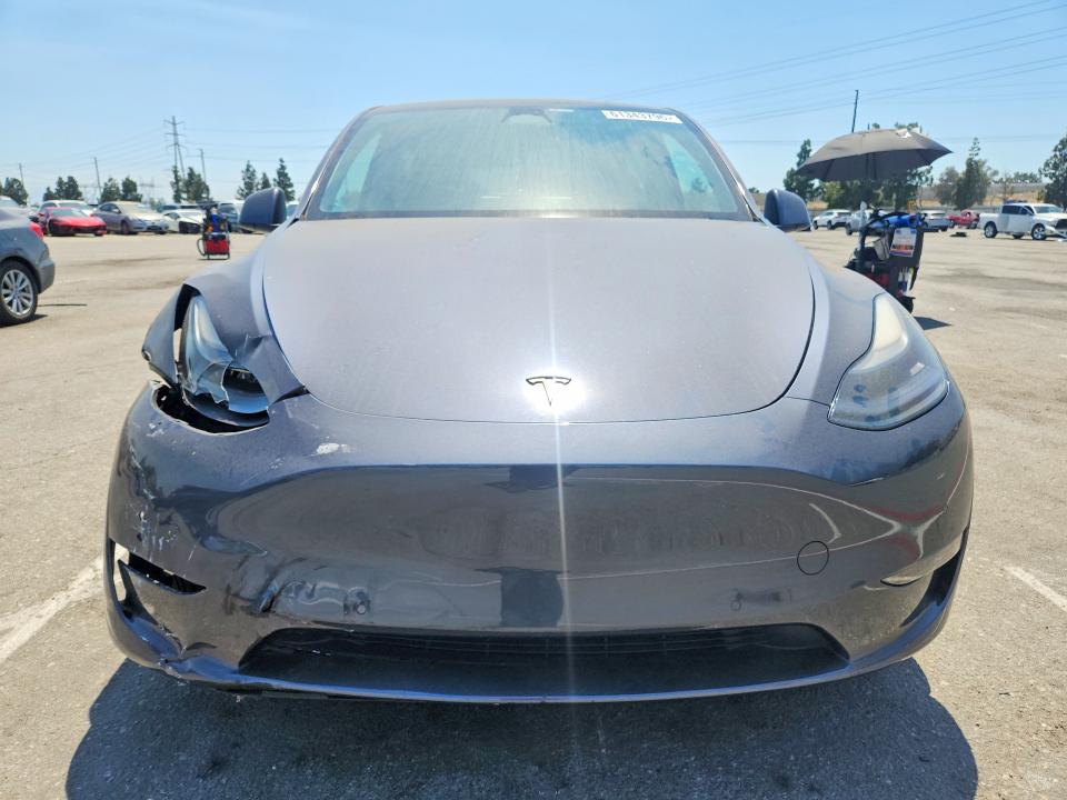 Photo 5 from auction – 2021 TESLA MODEL Y with VIN 5YJYGDEF7MF124616