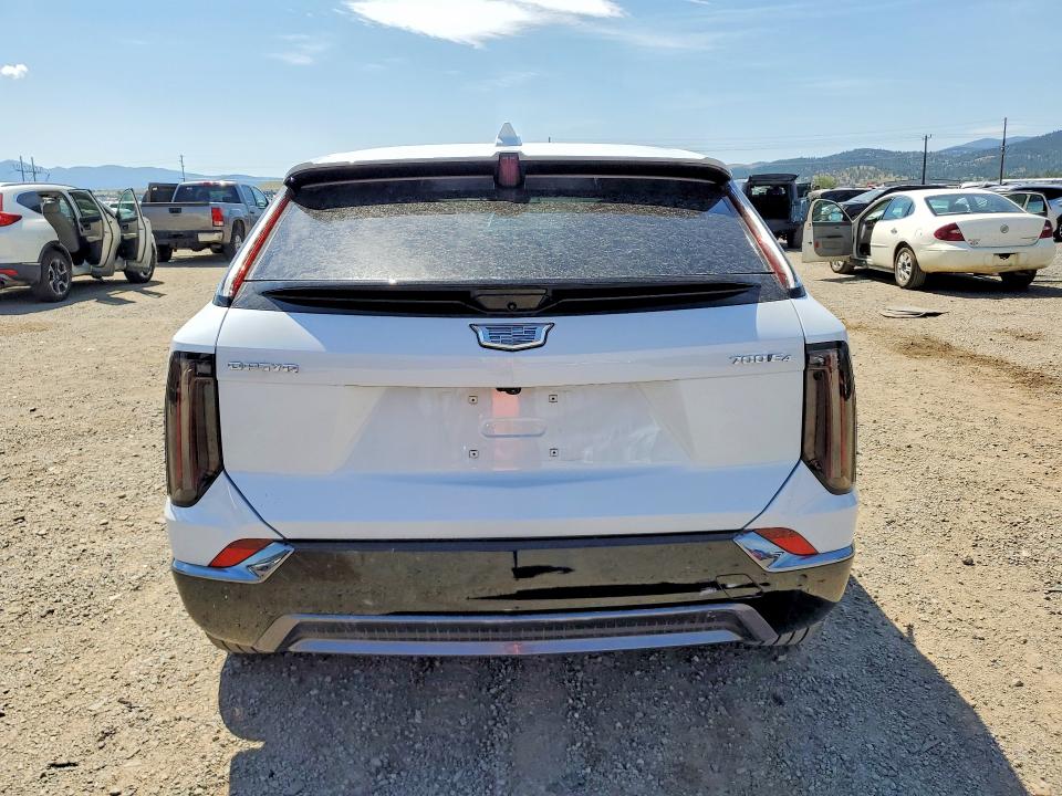 Снимка 6 от търг – 2026 CADILLAC OPTIQ с VIN 3GYK3EM40TS169646