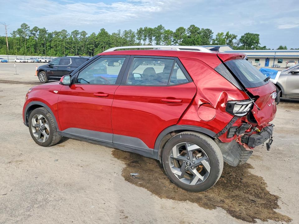 Photo 2 from auction – 2022 HYUNDAI VENUE with VIN KMHRC8A38NU134305