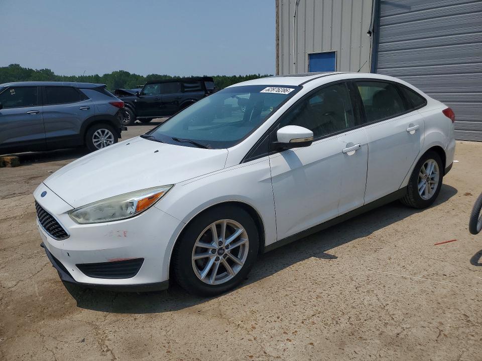 FORD FOCUS 2016 with VIN 1FADP3F26GL327654 - Photo from auction