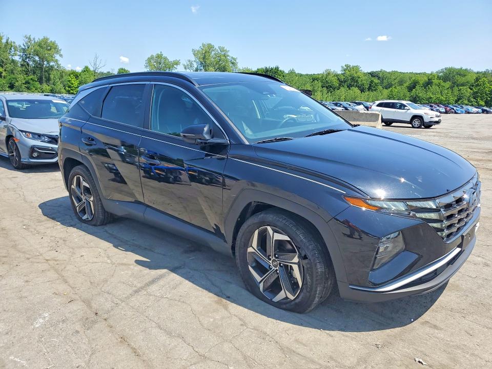 Photo 4 from auction – 2022 HYUNDAI TUCSON with VIN 5NMJCCAE1NH144641