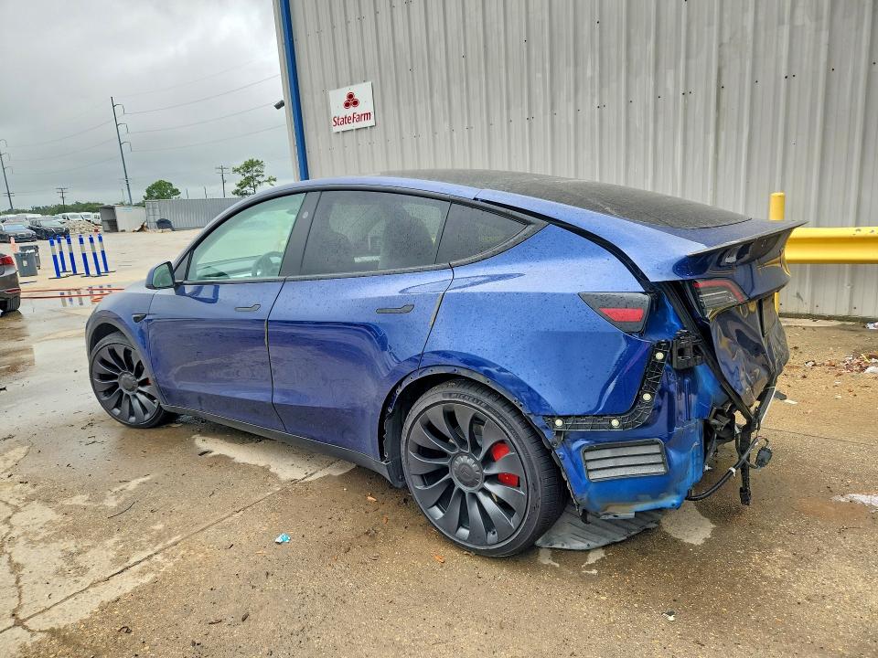 Photo 2 from auction – 2024 TESLA MODEL Y with VIN 7SAYGDEF1RF027230