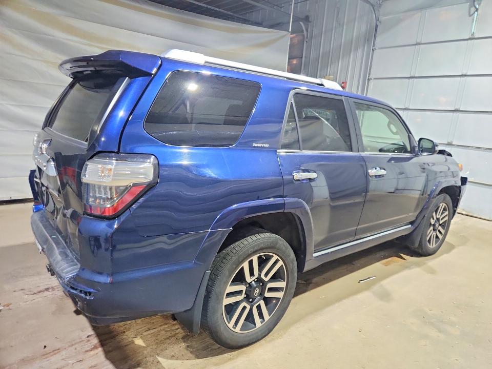 Photo 3 from auction – 2018 TOYOTA 4RUNNER with VIN JTEBU5JR3J5548338
