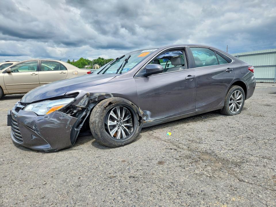 TOYOTA CAMRY 2017 with VIN 4T1BF1FK5HU631624 - Photo from auction