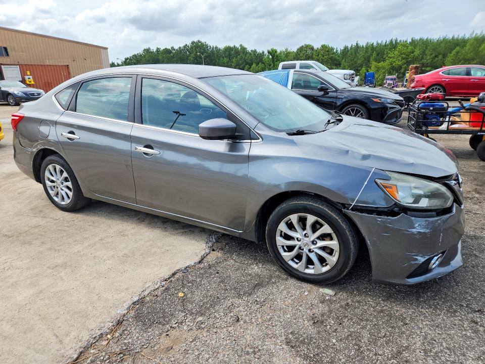 Photo 4 from auction – 2019 NISSAN SENTRA with VIN 3N1AB7AP7KY372210