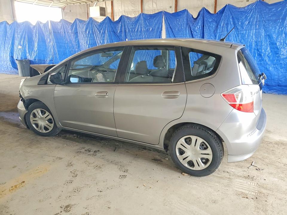 Photo 2 from auction – 2010 HONDA FIT with VIN JHMGE8H2XAS001780