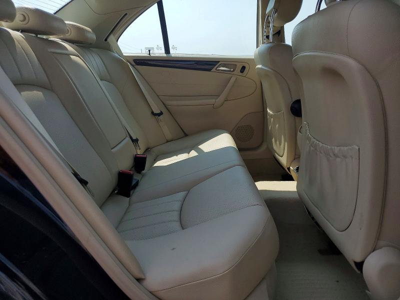 Photo 10 from auction – 2005 MERCEDES-BENZ C with VIN WDBRF81J95F613894