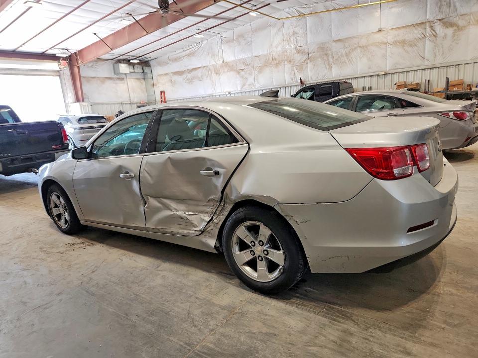 Photo 2 from auction – 2015 CHEVROLET MALIBU with VIN 1G11B5SL2FF283146