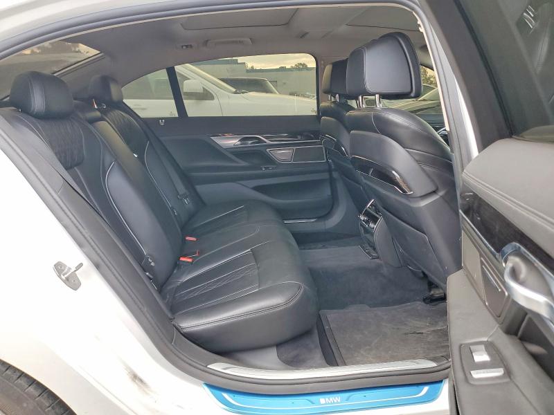 Photo 10 from auction – 2016 BMW 750 with VIN WBA7F2C53GG415098