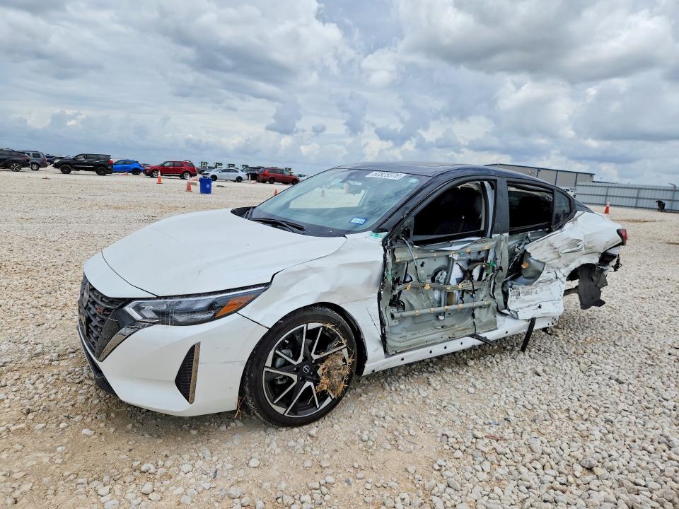 Photo 1 from auction – 2024 NISSAN SENTRA with VIN 3N1AB8DV1RY310182