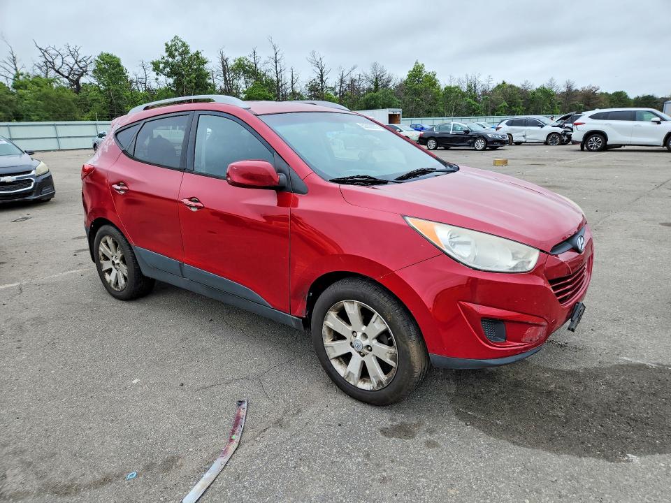 Photo 4 from auction – 2011 HYUNDAI TUCSON with VIN KM8JU3AC8BU143093