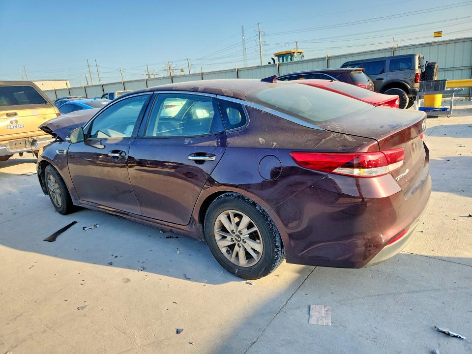 Photo 2 from auction – 2018 KIA OPTIMA with VIN 5XXGT4L38JG189290