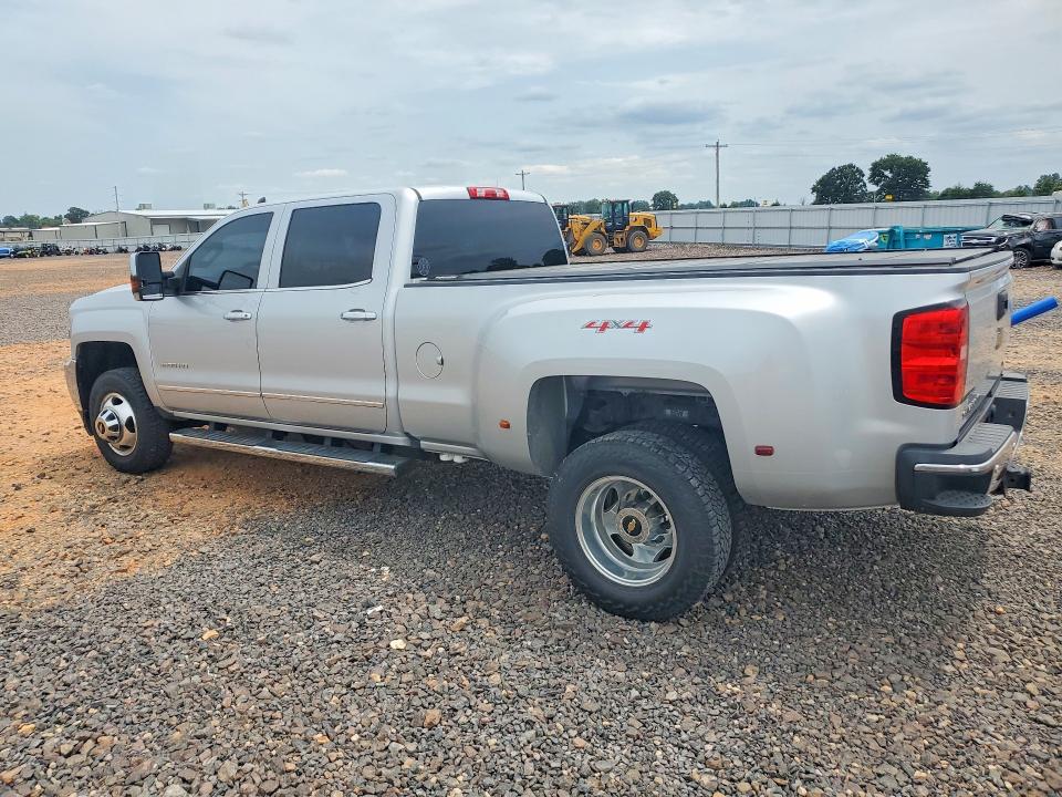Photo 2 from auction – 2016 CHEVROLET SILVERADO with VIN 1GC4K0E86GF192980