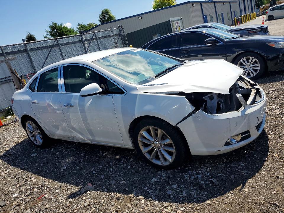 Фото 4 с аукциона – 2014 BUICK VERANO с VIN 1G4PP5SK5E4205542