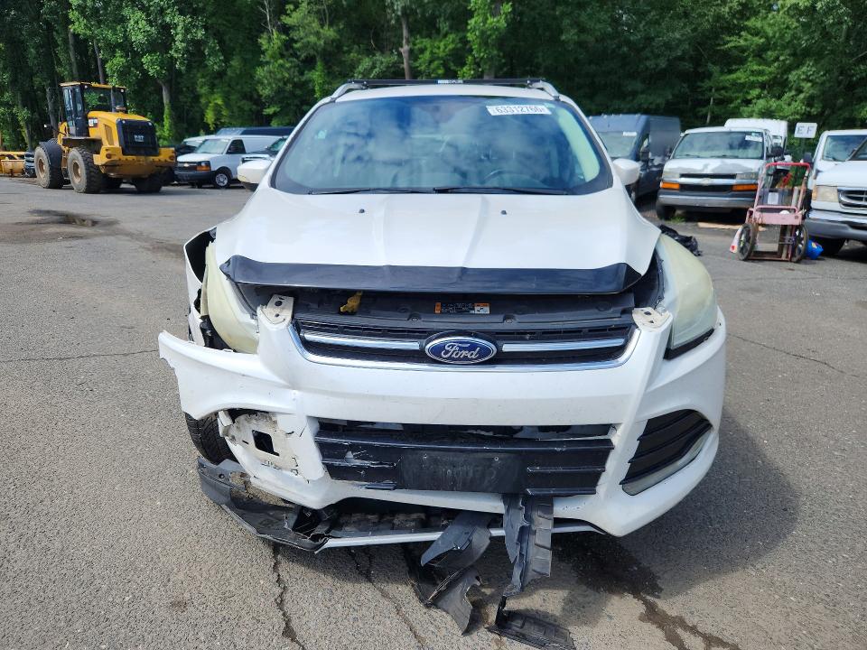 Photo 5 from auction – 2014 FORD ESCAPE with VIN 1FMCU9J9XEUE07807