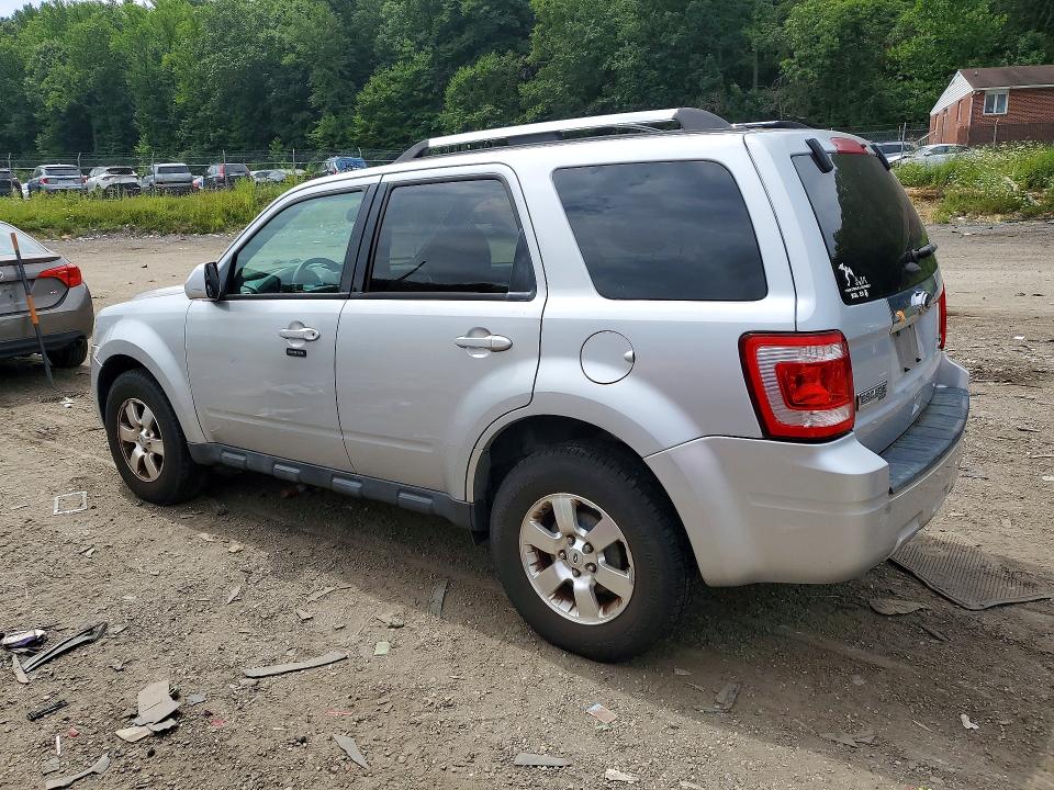 Photo 2 from auction – 2011 FORD ESCAPE with VIN 1FMCU9EG1BKB57132