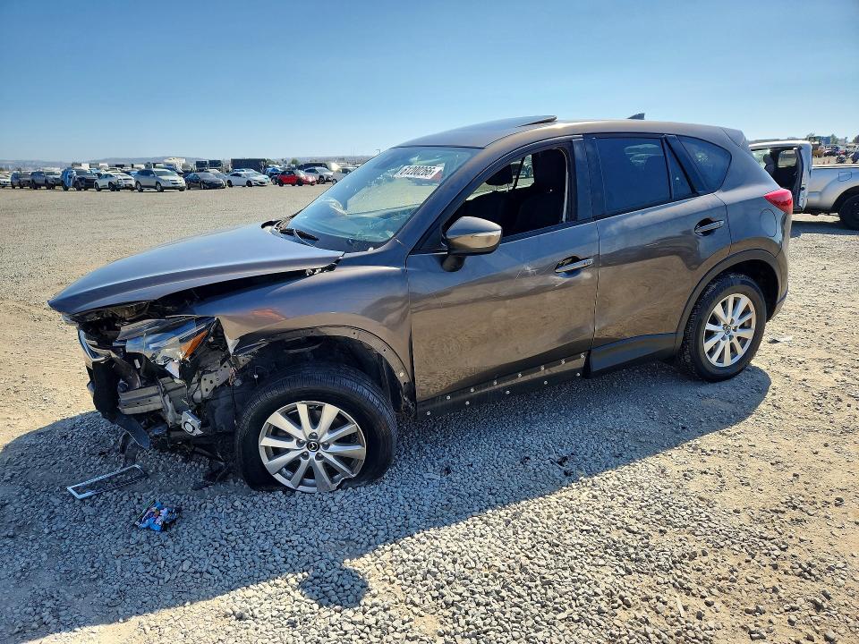 MAZDA CX-5 2016 z numerem VIN JM3KE2CY1G0738088 - Zdjęcie z aukcji