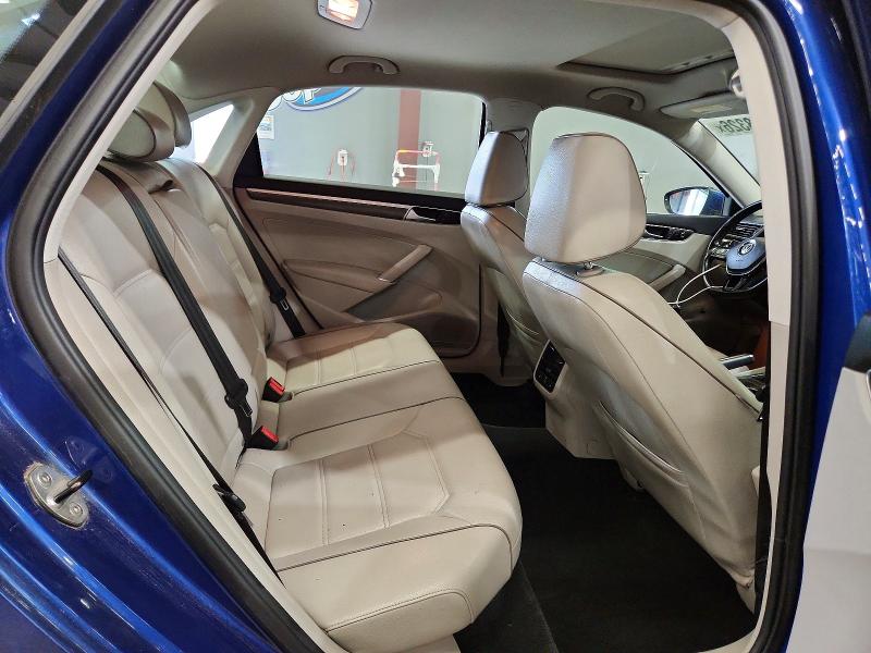 Photo 10 from auction – 2016 VOLKSWAGEN PASSAT with VIN 1VWBT7A38GC052743