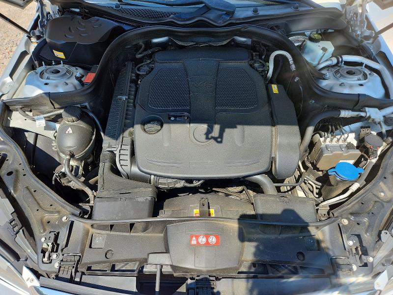 Photo 11 from auction – 2016 MERCEDES-BENZ E with VIN WDDHF8JB9GB284460