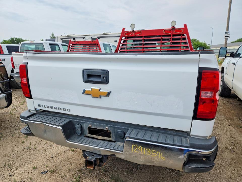 Photo 6 from auction – 2017 CHEVROLET SILVERADO with VIN 1GC1KUEG2HF202438