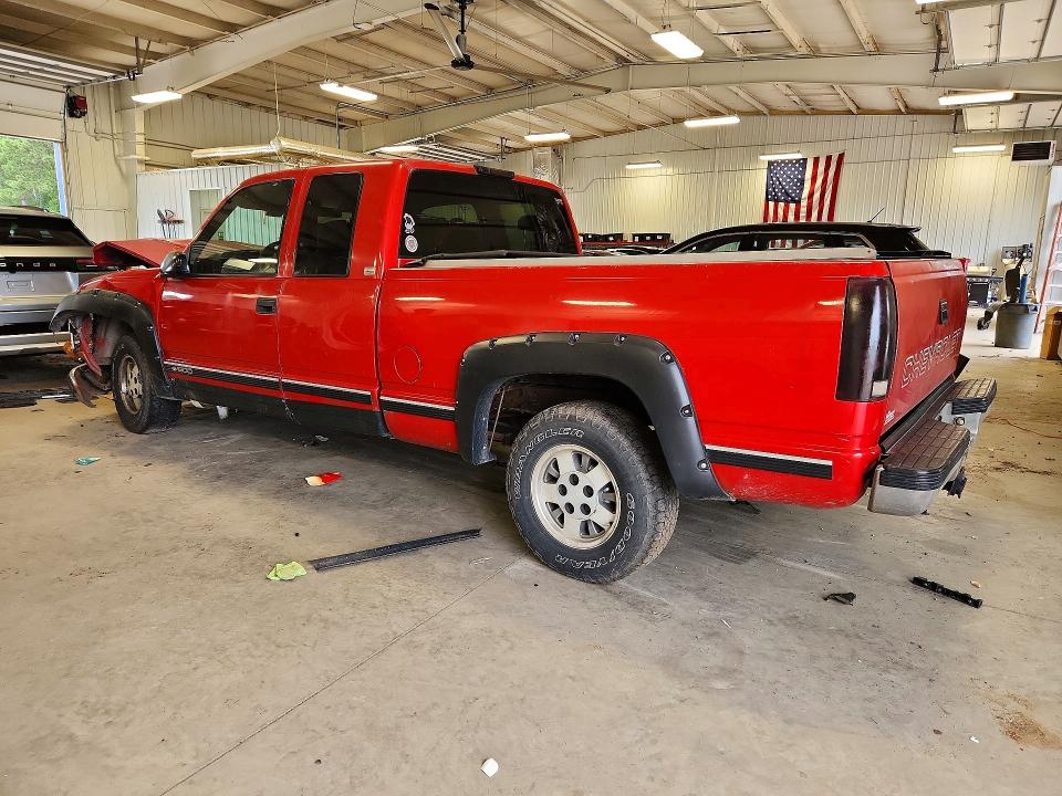 Photo 2 from auction – 1995 CHEVROLET GMT-400 with VIN 2GCEC19HXS1200130