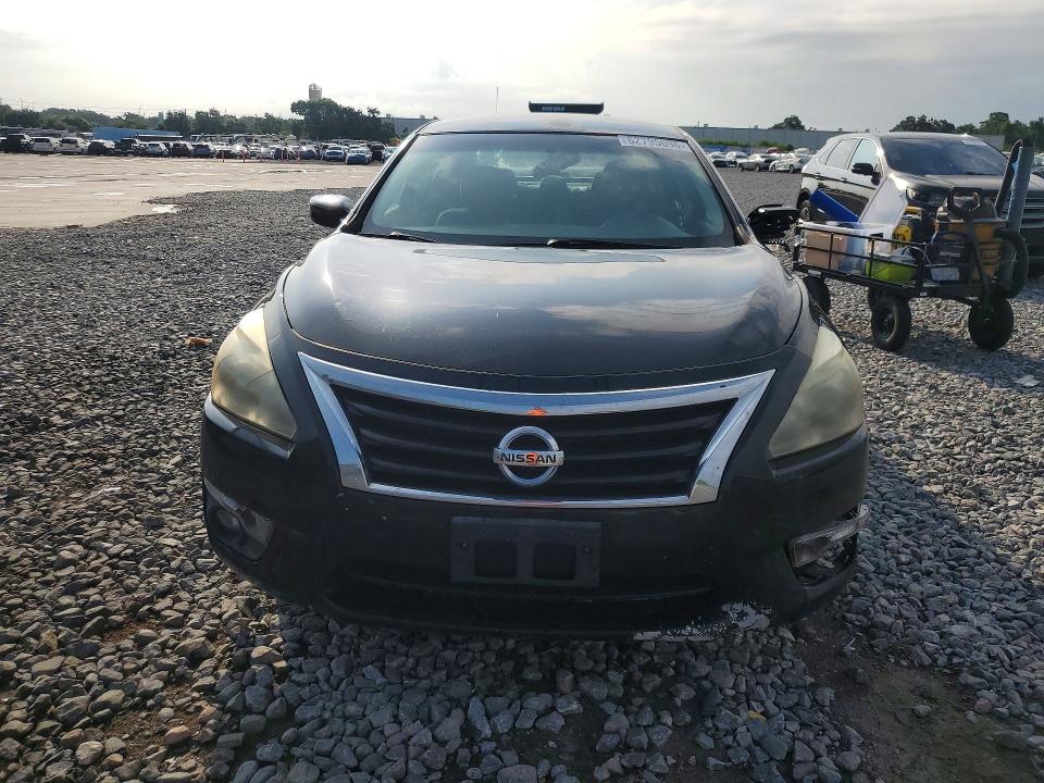 Photo 5 from auction – 2015 NISSAN ALTIMA with VIN 1N4AL3AP9FC411466