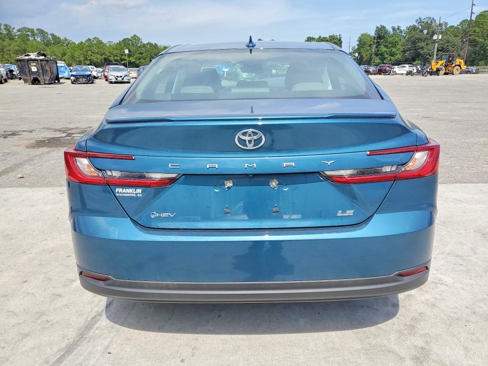 Photo 6 from auction – 2025 TOYOTA CAMRY with VIN 4T1DAACK3SU177442