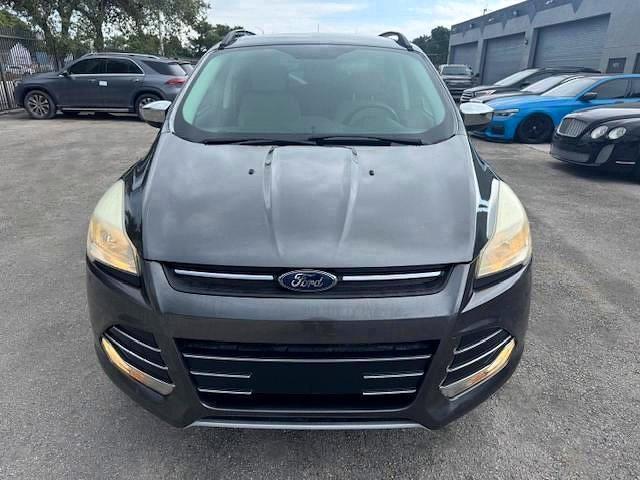 Photo 5 from auction – 2016 FORD ESCAPE with VIN 1FMCU0GX4GUC35892