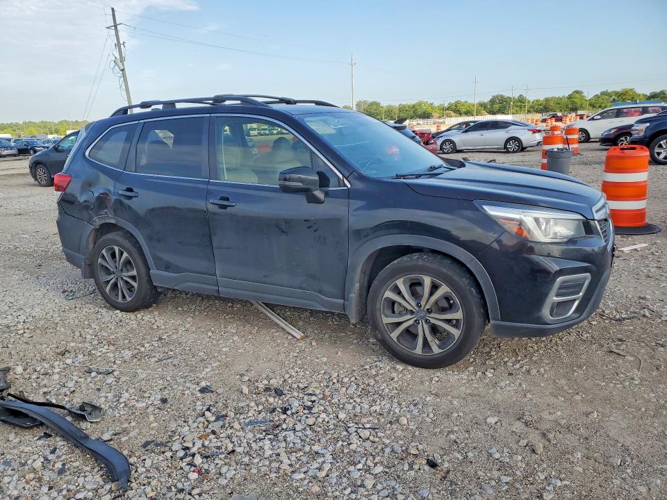 Photo 4 from auction – 2019 SUBARU FORESTER with VIN JF2SKASC8KH471965