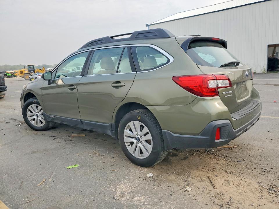 Photo 2 from auction – 2019 SUBARU OUTBACK with VIN 4S4BSABC4K3354052