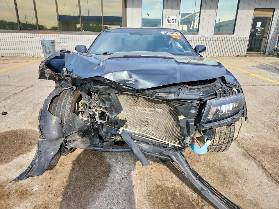 Photo 5 from auction – 2015 CHEVROLET CAMARO with VIN 2G1FD1E34F9252011