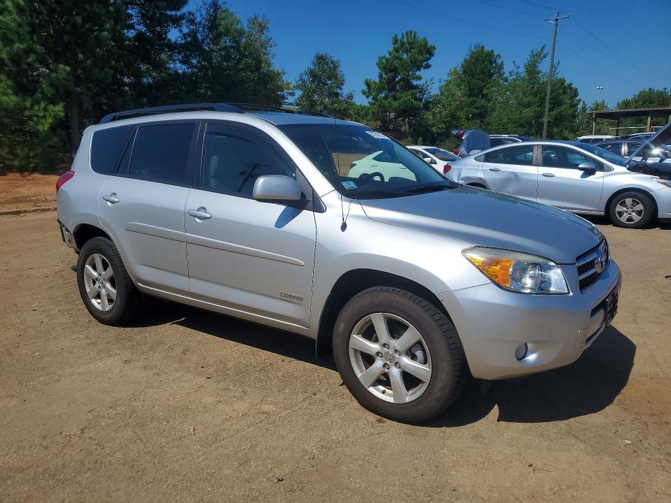 Photo 4 from auction – 2007 TOYOTA RAV4 with VIN JTMBK31V675024203