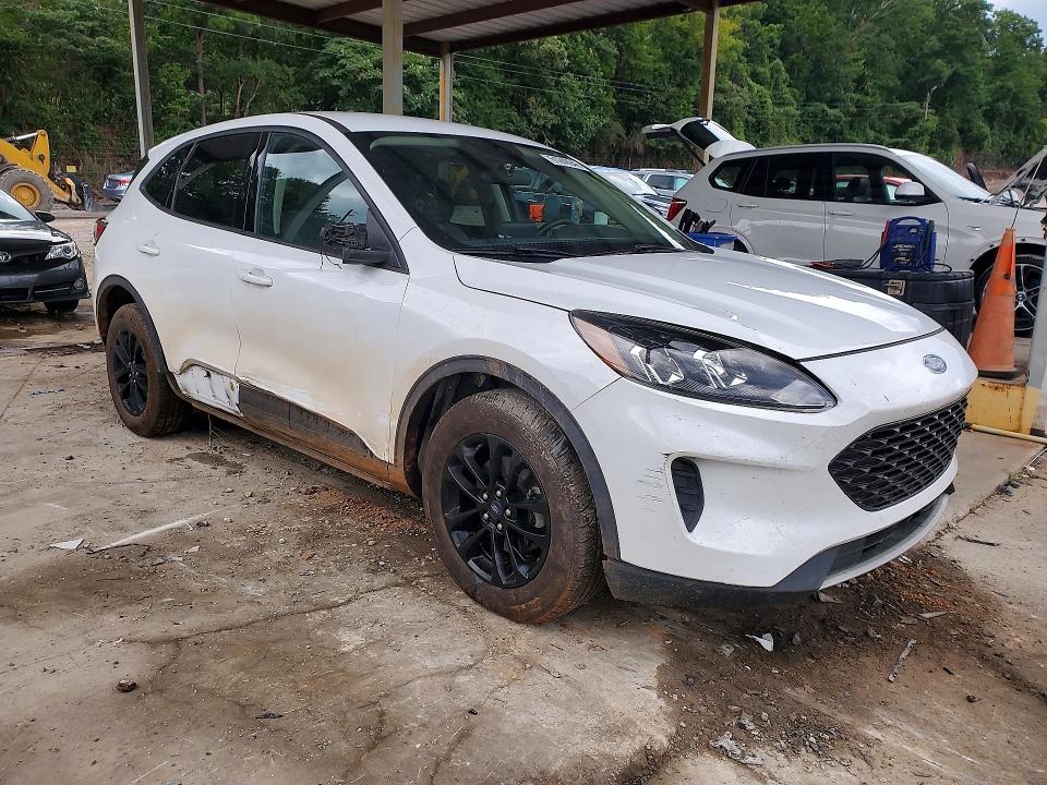 Photo 4 from auction – 2020 FORD ESCAPE with VIN 1FMCU0BZ9LUB83226