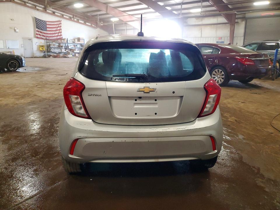 Foto 6 de la subasta – 2019 CHEVROLET SPARK con VIN KL8CB6SA3KC815772