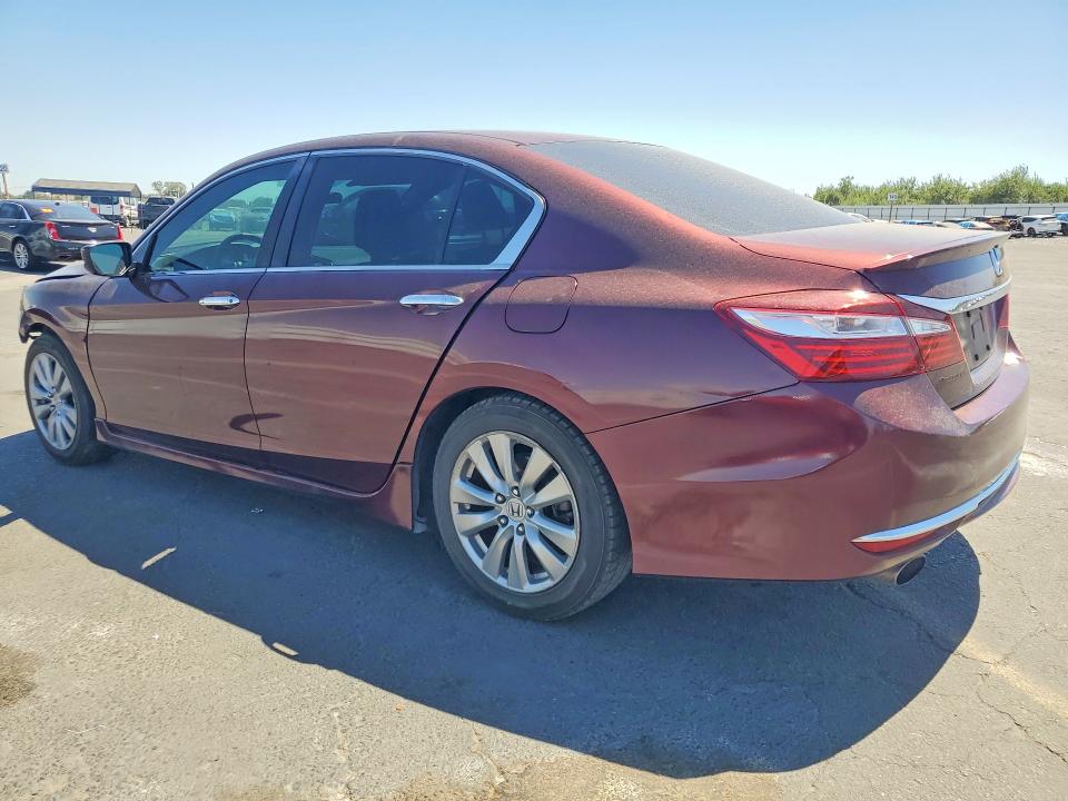Photo 2 from auction – 2017 HONDA ACCORD with VIN 1HGCR2F10HA087582